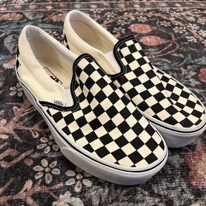 Vans Platform Slip Ons